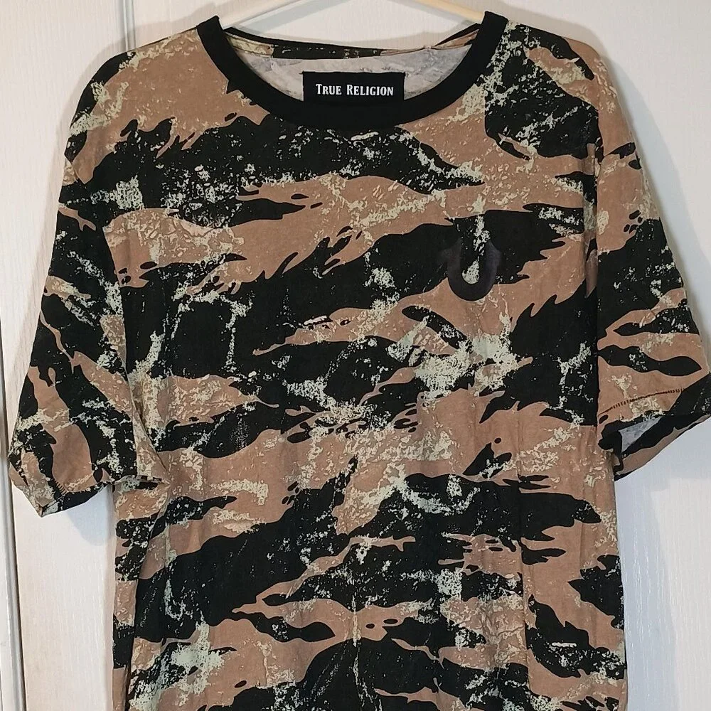 True Religion/Tee Shirt/Mens XXL/Tiger Camo Buddha NWT